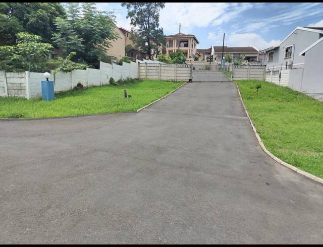 3 BEDROOM APARTMENT FOR SALE IN SUNFORD